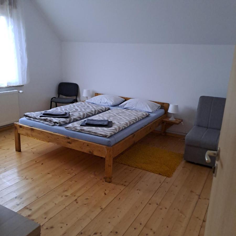 Appartement Sara1 à Slavonski Brod Extérieur photo